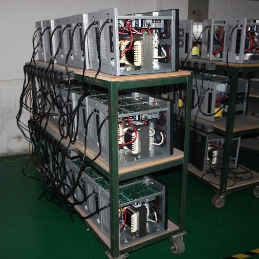 山特UPS电源的供电系统可靠性的整体构成